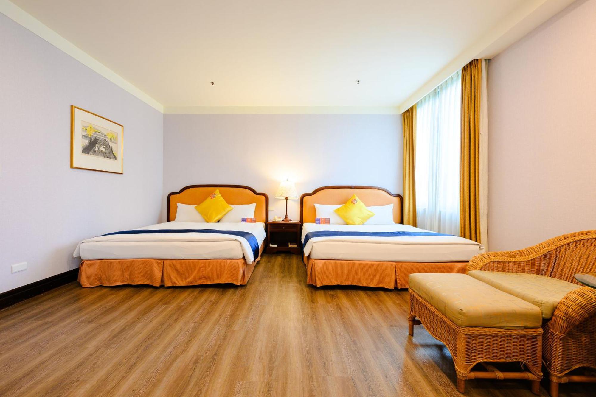 Wei-Yat Grand Hotel Tainan Exterior foto